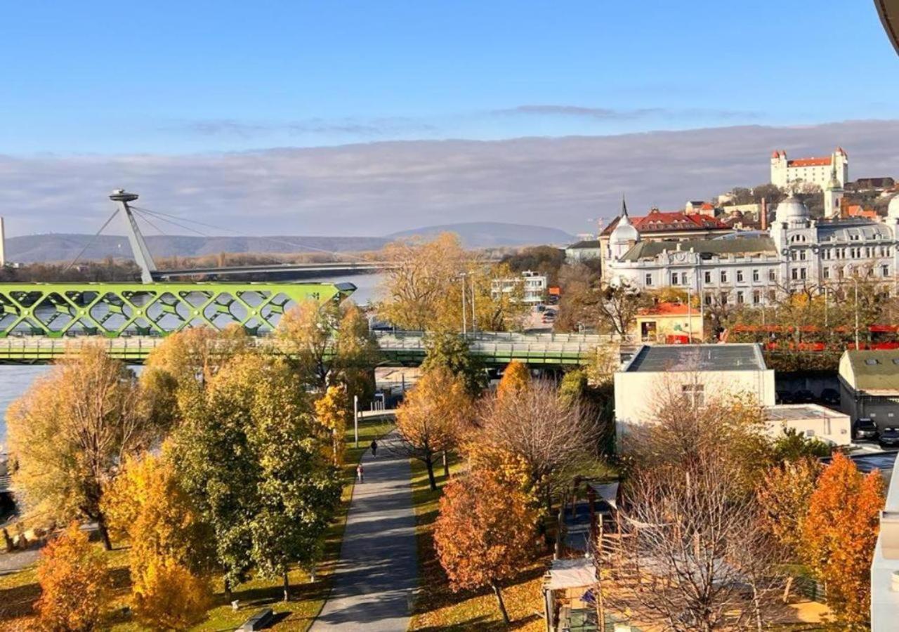 Апартаменты No1 Dream View Братислава Экстерьер фото